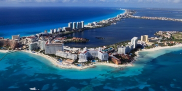 cancun-tourist-area